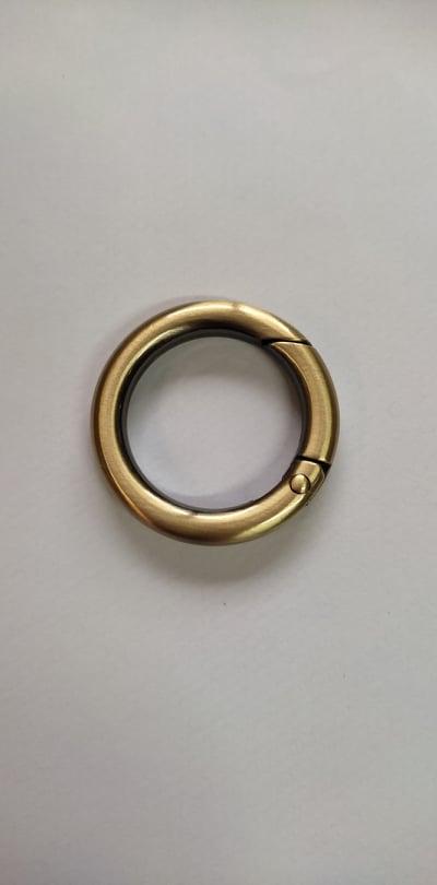 Argola Média Dourado Fosco
